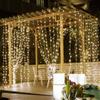 damastoreitalia Tenda Luminosa Natalizia da Esterno con 300 LED Bianco Caldo, Luci di Natale, 3x3m, Cavo Trasparente, IP44, 8 Giochi di luce e Memoria, Prolungabile