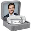Fanery Sue Bracciale Uomo Personalizzato | Braccialetto con Incisione di Nome, Regolabile, Scatola Regalo Premium per Papà & Marito in Occasioni Speciali (Bracciale in gomma bianco)