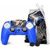 Di Carmen Kit Cover PS5 Blu e Nero Tema Calcistico - Guscio Silicone Compatibile Controller DualSense PS5 + 4 Grips Antiscivolo + 2 Grips Omaggio + 2 Sticker Frontali + Sacchetto