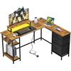 DEVAISE Scrivania Angolare L 142×118 cm con cassetti, scrivania con presa elettrica e USB, tavolo computer con spazio di archiviazione per home office e camera da letto, marrone rustico