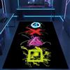 CARPETIA Tappeto da gamer per sala giochi, colori neon vivaci, simboli iconici, sfondo nero, 100x150 cm