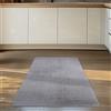 Carpettex Tappeto Runner Argento 80x150 cm Tappeto Lavabile a Pelo Corto, Antiscivolo e Morbido, Design Monocromatico Moderno per Camera da Letto, Cucina e Corridoio