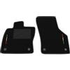 Somer Car Kit Tappetini Auto SOLO ANTERIORI 2pz compatibili con Seat Leon 5F 2012-2020 | Set 2 tappeti anteriori su misura in moquette, bandiera Italia