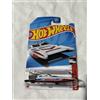 Hot Wheels H2GO - Barca rossa e bianca, scala 1:64, 3,8 x 11,4 x 16,5 cm, 3+ anni, unisex per adulti