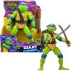 TEENAGE MUTANT NINJA Giochi Preziosi - Leonardo Tartarughe Ninja Caos Mutante, Leonardo Gigante in versione Action Figure Articolata da 30 cm, Personaggio con Armi da Combattimento, Per Bambini dai 4 anni