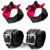 Nzoike Kit Benda e Manette in Raso - Maschera Occhi Nera e Bracciale Regolabile (Nero)