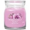 Yankee Candle Candela profumata firmata, candela in barattolo medio con doppio stoppino, fragranza Wild Orchid | Candela a lunga combustione in cera di soia | Regalo perfetto per le donne