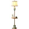 JBKNAN Americano Trofeo Lampada da pavimento Con Legno massiccio Ripiani rotondi,USB Divano di ricarica Tavolino da caffè Piano verticale capezzale Interruttore a pedale Lampada AA+