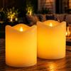 Glosola Candele Solari Impermeabili da Esterno, Confezione da 2, Candele Solari a Colonna Senza Fiamma Tremolanti da 7,6 cm x 10,2 cm, Candele Solari Calde di Colore Ambra dal Crepuscolo all'Alba per Lanterne