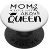 Mom Triangle Mom A Title Just Above Queen - Festa della mamma PopSockets PopGrip Adesivo