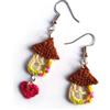 Handmade Orecchini asimmetrici casa/cuore, orecchini tessili, Gioielli all'uncinetto, beige/marrone, Made in Italy, Bijoux da donna, Lavorazione Artigianale