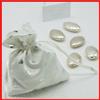 Ingrosso e Risparmio Sacchetto in tessuto bianco con chiusura a tiranti laterali decorato da cuoricini effetto pois color argento - Bomboniere anniversario,venticinquesimo,nozze d'argento,confettate(48 pz. senza confetti)