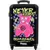 NoBoringSuitcases.com Valigia Bagaglio a Mano, Valigia, Trolley Bagaglio a Mano, Valigia 55x40x20, Valigie, Trolley Bagaglio a Mano 55x40x20 cm (Orsetto di peluche rosa e Slogan Never Regret - Nero)