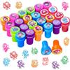 LGZIN Set di 24 Hunt-ers Timbri per Bambini, Timbrini Lavabili per Bambino, Timbri Rotondi Multicolori Anime per Piccoli Regali per Bambino, Natale, Feste, Compleanni dei Bambini