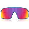 Oakley OO9406 Sutro Occhiali da sole rettangolari da uomo, Multicolore ciano/blu opaco/Prizm Road, 37 mm