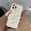 QLTYPRI Custodia per iPhone 12/iPhone 12 Pro, Graziosa 3D Wave Water Ripple Pattern Cover per donne e Ragazze, Sottile Satin Lucido Morbido Silicone TPU Antiurto Protettivo Telefono Case - Beige