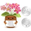 Augesak Pocket Hug Positive Dimenticare-Me-not Rosa, Positive Patel Tedesco Ricambio Fiori all'uncinetto + portafortuna, Bambola lavorata a maglia, regalo per fidanzata, mamma, moglie, colleghi amici