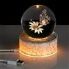 DONGKER Girasoli 3D con palline di farfalle, sfera di cristallo da 6 cm, fiore farfalla con base luminosa per donne, fidanzata, compleanno, anniversario, decorazione per la casa