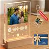 KUNYUTECH Design Italiano Targa Spotify in Acrilico Cristallino (1cm) Cornice Musicale Artigianale con Foto e Codice Scansionabile - Idea Regalo Esclusiva per Anniversario, San Valentino e Famiglia