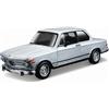 Burago Bburago BMW 2002tii (1972) - Modellino auto 1:32 fedele da collezione auto giocattolo con porte mobili, a partire dai 5 anni (18-43057)