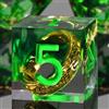 FONVGOGO - Set di Dadi Magici da Uomo in Resina, 7 Pezzi, Cubetti Poliedrici con Anello Dorato Verde, Confezione Regalo per D&D