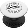 Sarcasm Supply Co. Spilla retrò con scritta Life Is Short Smile While You Still Have Teeth PopSockets PopGrip Adesivo