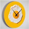 Giallobus - Orologio Linea Basic - Uovo al tegamino - Legno Mdf - Basic 30x30 - Meccanismo silenzioso - Pronto da appendere - Orologi moderni