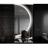 A ARTFORMA Specchio a LED Mezza Luna Moderno - Illuminazione Elegante per Bagno 60x120 cm | su Misura | moderno specchi con illuminazione, retroilluminato | OKRHA221