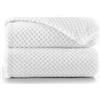 DecoKing Coperta Plaid Pile 70x150 cm per Letto Singolo Calda Accogliente e Spessa in Morbido Velluto Stile Scandinavo Per Letto Divano Sedia Tutte le Stagioni Bianco Henry