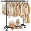 SONGMICS Stand Appendiabiti con Ruote, Attaccapanni Estensibile per Carichi Pesanti, Portata Totale 100 kg, 45 x (92-132) x 161,5 cm, Facile da Montare e Spostare, Nero HSR13BKV1