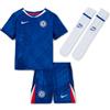 NIKE FC Chelsea 2025/26 Stadium Home 3 pezzi Nike Replica Football Jersey Set per bambini più piccoli, blu Rush, bianco/rosso velocità, HJ5617-496, XS