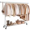 SONGMICS Stand Appendiabiti con Ruote, Attaccapanni Estensibile per Carichi Pesanti, Portata Totale 150 kg, 45 x (160-200) x 161,5 cm, Facile da Montare e Spostare, Argento HSR175E01