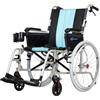 ENCAREFOR è dotato di una sedia a rotelle pieghevole leggera del peso di 5,8 kg, uno schienale ergonomico, un sedile di 50 centimetri, una sedia a rotelle per anziani e disabili e una sedia a rotelle