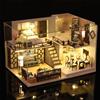 atibi Kit per casa in miniatura per adulti, mini kit di costruzione di case con luce LED, kit fai da te in miniatura per adulti, mini casa delle bambole in legno per compleanno Natale M033-B