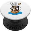 Feline Box Dwellers Design a forma di meme If I Fits I Sits Funny Cat in Box PopSockets PopGrip Adesivo
