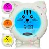 Zeepy Sveglia Bambino Educativo Giorno/Notte | Orologio Sveglia Luminoso USB Ricaricabile Infrangibile | Luce Notturna Bambino Scienziato per Sonno Tranquillo - Kip il Gattino