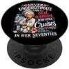 Funny Cruise Grandma In Her Seventies Tr Mai sottovalutare la vecchia donna ancora naviga nei suoi settant'anni PopSockets PopGrip Adesivo