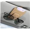 BaronHong Porta occhiali da sole per auto, clip di supporto in pelle, gancio magnetico per occhiali da sole con scomparto per biglietti (beige, M)