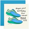 Central 23 Biglietto di auguri di compleanno con scarpe da corsa, regalo per lui, ragazzi, fratelli, amici, colleghi, fratelli, Keep The Fun Run, fornito con divertenti adesivi