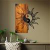 Wallity Elegante accessorio decorativo da parete in legno, noce e nero, 50 x 58 x 3 cm, 100% legno (3 cm) e metallo (1,5 mm), design unico per arredamento elegante della casa