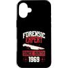 True Crime Merch for Investigative Crime Custodia per iPhone 16 Plus Esperto forense dalla nascita 1969 Compleanno a tema crimine vero