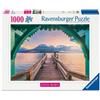 Ravensburger Spielverlag Ravensburger - Puzzle per adulti da 1000 pezzi - Passerella sul lago di Annecy (Puzzle Highlights, Chemins de rêve) - Dai 14 anni in su - 12001762
