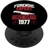 True Crime Merch for Investigative Crime Esperto forense dalla nascita 1977 Compleanno a tema crimine vero PopSockets PopGrip Adesivo