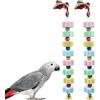 Dnoifne 2 Pezzi Giocattolo da Masticare per Uccelli, Pietra di Calcio Colorata per Affilare il Becco con Campanelli, Accessori per Gabbie adatti a Cacatua Pappagallini Pappagalli Cocorite Inseparabili Criceti