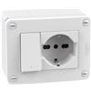 bticino 28403w2 matix go scatola ip40 3 moduli con interruttore piu presa schuko bticino 28403w2