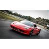 Guidare una Ferrari 458 Italia in pista a Binetto (Bari)