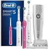 Oral-B SmartSeries 5 5950 CrossAction Spazzolino Elettrico Ricaricabile con 2 Manici con Connettività, 1 Rosa e 1 Bianco, 2 Testine di Ricambio, 1 Custodia da Viaggio e 5 Modalità
