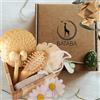BATABA Set Confezione Regalo Spa Relax, Cuore in legno con accessori per il benessere e la cura di sé, regalo per donna e uomo, San Valentino, compleanno, regalo per la mamma, Regali di Natale