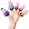 DQB DeQUBE Peppa Pig - Set di 5 marionette da dito Peppa Pig Family - Acqua e Bagno Giocattoli - Età 3 (DeQube 919D00049)