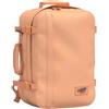 Cabinzero Lo zaino CabinZero Classic è lo zaino di base definitivo. Progettato con caratteristiche multifunzionali, questo zaino ti segue mentre viaggi o si abbina bene al tuo outfit quotidiano. Custo